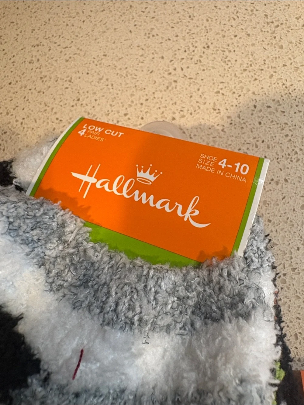 Hallmark NWT  Cozy Halloween Pumpkin Fuzzy Socks with Bracelet & Ghost Earrings